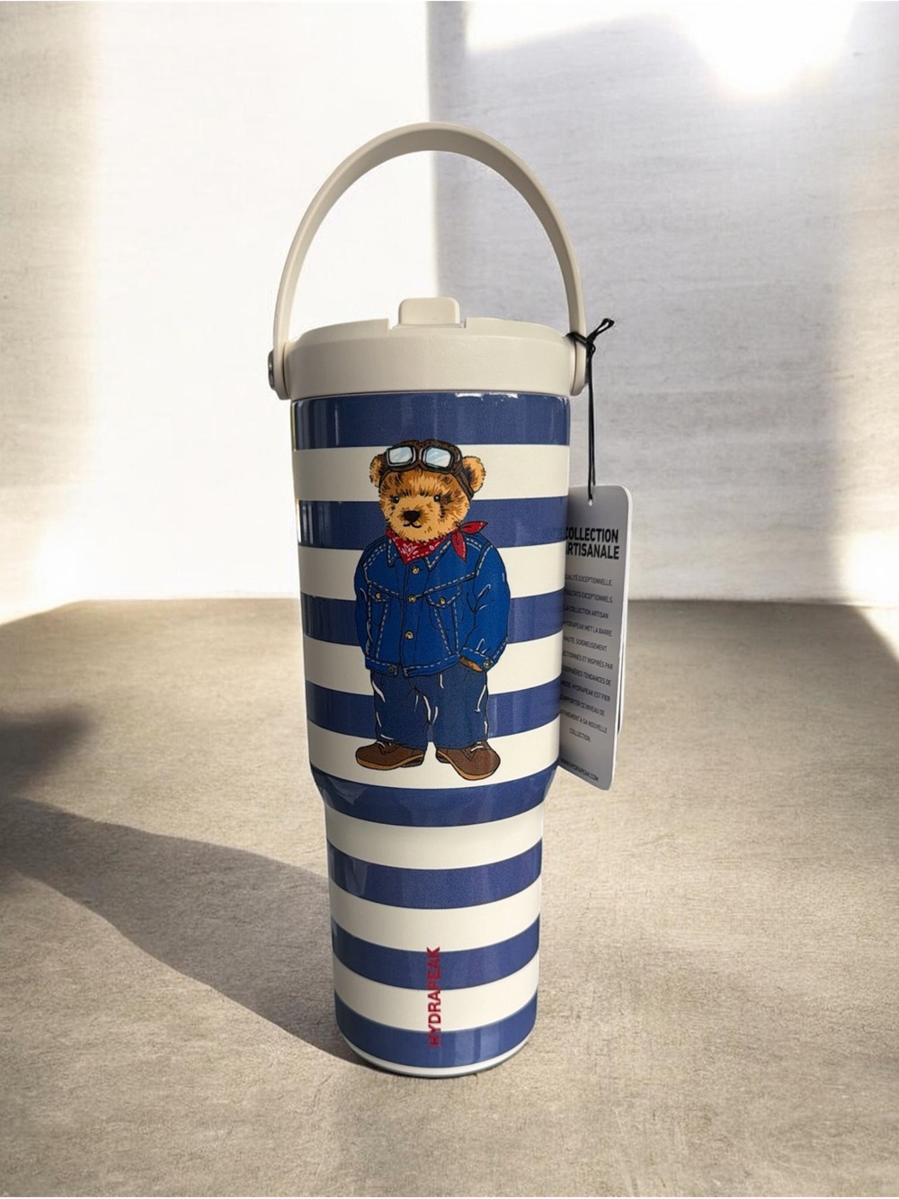 💦💦💦 Voyager tumbler from Hydrapeak featuring the iconic Polo Bear by RL